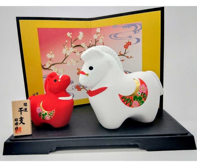 ♡SIROCARA陶器置物レーズンバターサンド作家置物陶器食品サンプルぬいぐるみ 2026年 干支 午 置物 砥部焼 tsuneoka ceramics | かわいい 馬 うま