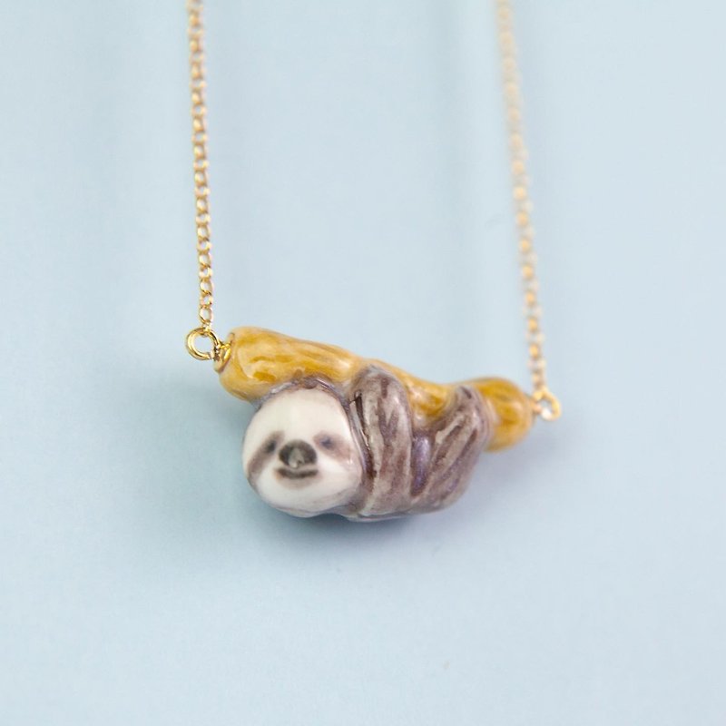 Ceramic Sloth handmade necklace - สร้อยติดคอ - เครื่องลายคราม หลากหลายสี