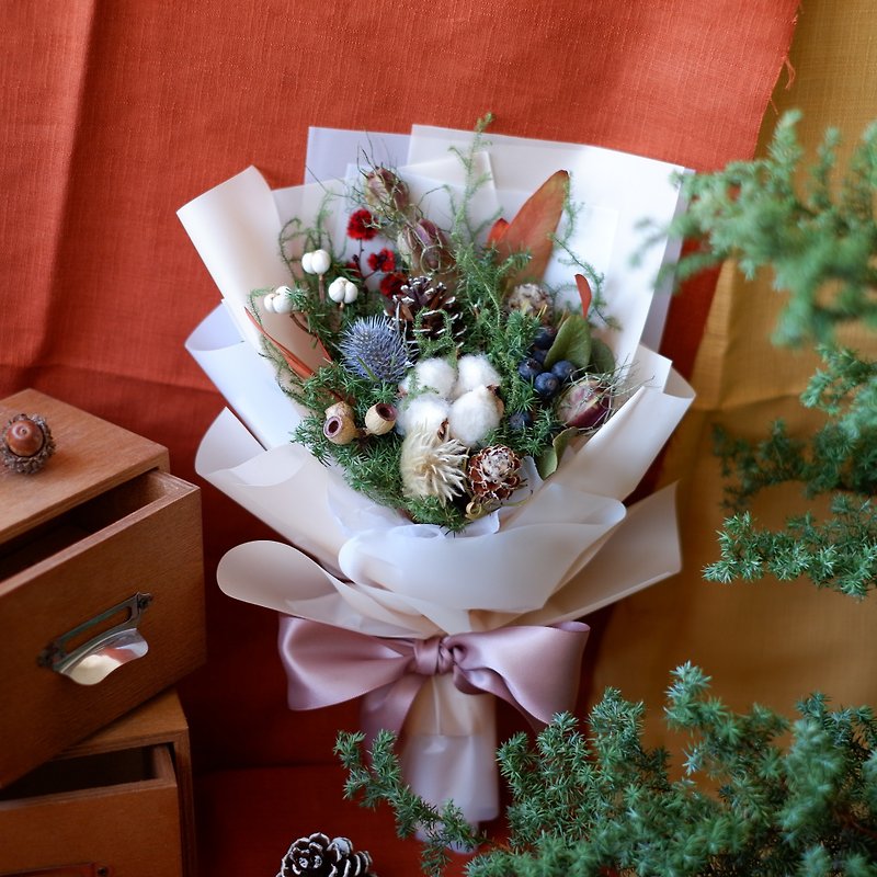 To be continued | Christmas cedar fruit dry flower bouquet (petty bounty section) spot + pre-order - Dried Flowers & Bouquets - Plants & Flowers Green