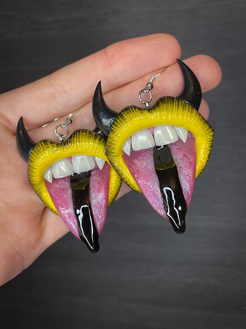 Polymer Diary Earrings. Yellow lips with black saliva.
