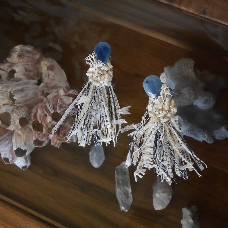 Earrings ピアス / イヤリング | sea extension hang tassel no.3 mermaid - ต่างหู - เครื่องประดับพลอย สีน้ำเงิน
