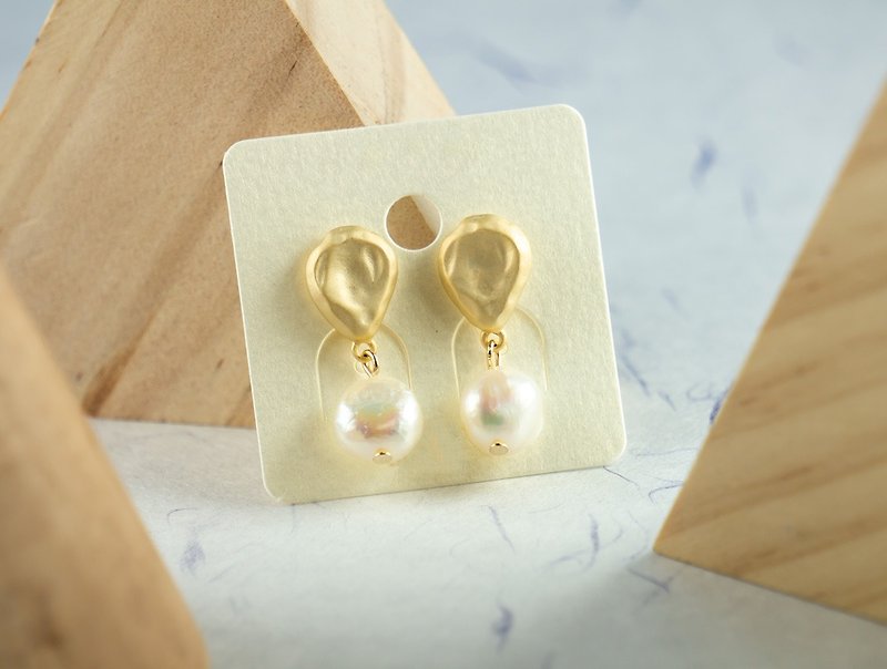Edith & Jaz • Balloon Freshwater Baroque Pearl Earrings - Earrings & Clip-ons - Pearl White