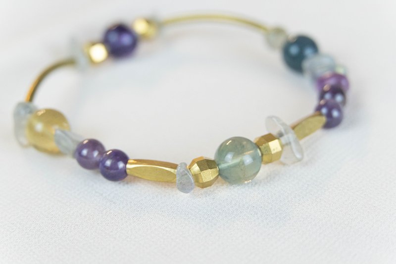 Change is a life medicine / natural stone bracelet / Stone amethyst - Bracelets - Gemstone Multicolor