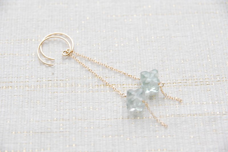 Fluorite soyogu earrings light green (14 gold gf) - Earrings & Clip-ons - Gemstone Green