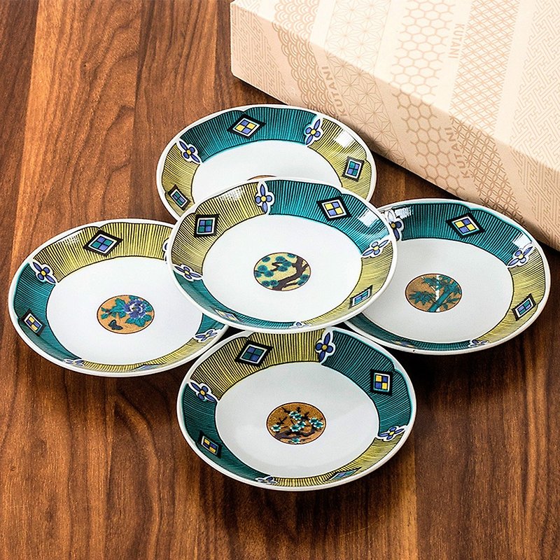 Japanese imported Kutani ceramic plate Japanese hand-painted round pattern dessert plate salad fruit snack spit bone plate - จานและถาด - เครื่องลายคราม 