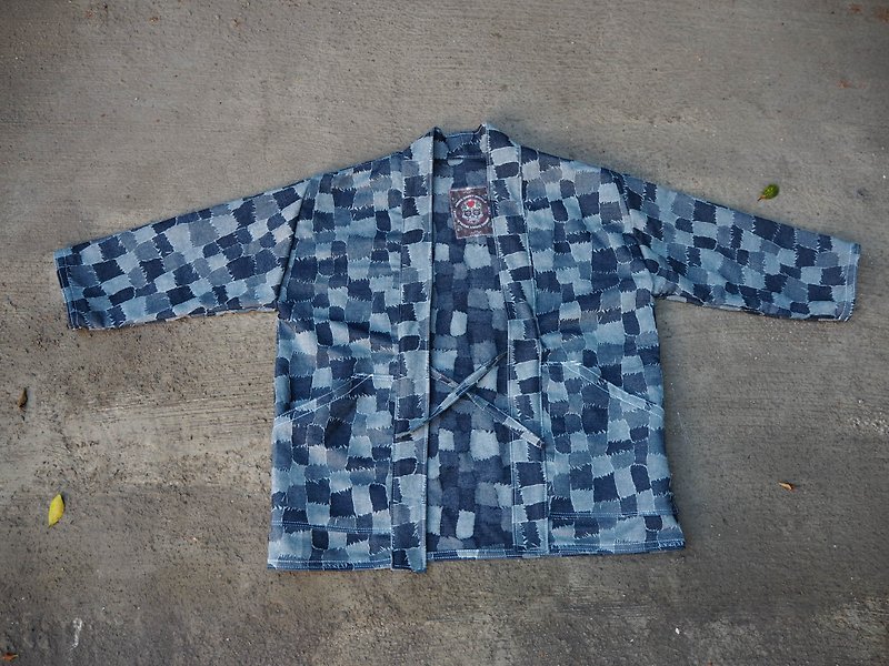 AMIN'S SHINY WORLD handmade custom KIMONO denim tannin stitching blouse coat jacket - เสื้อโค้ทผู้ชาย - ผ้าฝ้าย/ผ้าลินิน สีน้ำเงิน