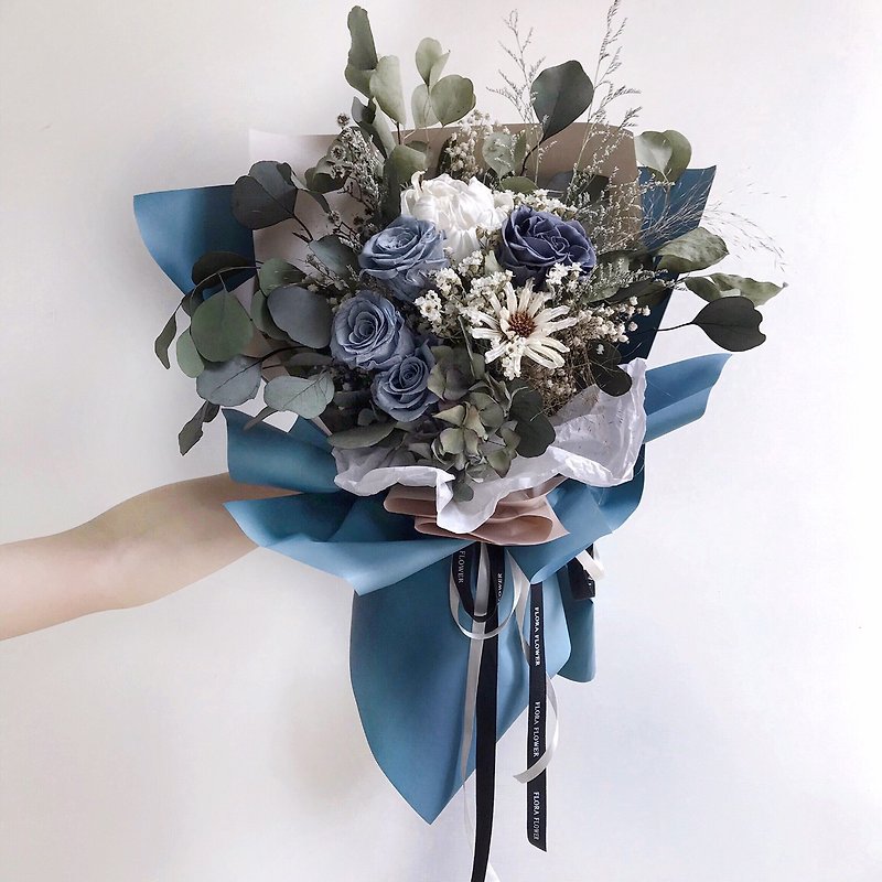 Flora Flower Dried Bouquet-Blue - ช่อดอกไม้แห้ง - พืช/ดอกไม้ สีน้ำเงิน