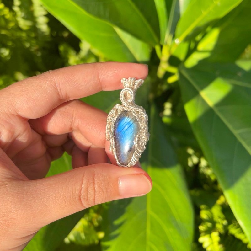 41x 20 mm Wire-Wrapped Labradorite Pendant - สร้อยคอ - คริสตัล สีน้ำเงิน