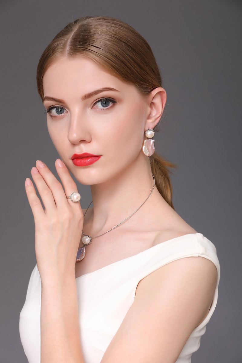 【Mother's day gift】Baroque Collection - S925 Sterling Silver Pearl Earring 01 - Earrings & Clip-ons - Pearl White