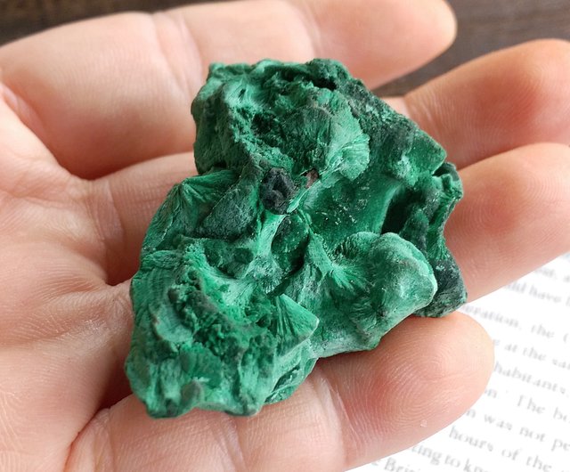 コンゴ産 ベルベットマラカイト原石 コンゴ産マラカイトベルベット石天然鉱石 - ショップ alice-gems