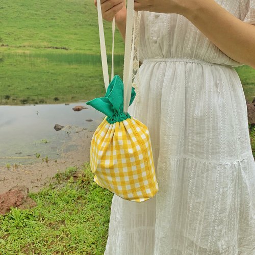 Hui Hui Handmade Pineapple drawstring pouch bag