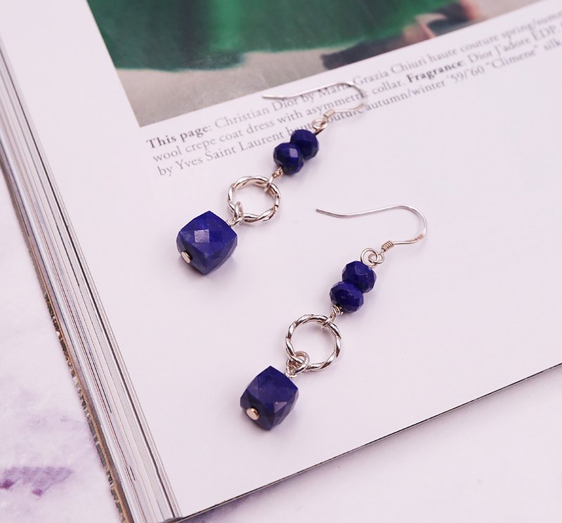冷冽之光--純銀*青金石耳環 - 耳環/耳夾/耳骨夾 - 寶石 藍色