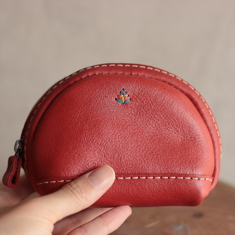 Smallest oval pouch / cute silhouette / name possible / made in Japan / sb-14-s [Customizable gift] - กระเป๋าเครื่องสำอาง - หนังแท้ สีส้ม