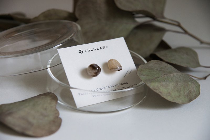 CRACK | Mineral Earrings | EARRINGS - ต่างหู - หยก สีเทา
