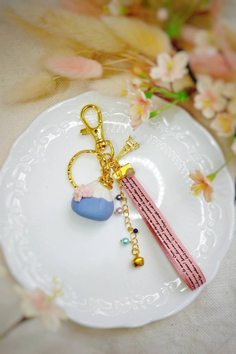 **kehto**handmade wagashi charm Mount Fuji - Keychains - Clay 