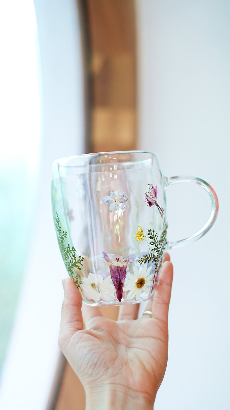 Double-walled glass, resin coated, dried flower lover - Cups - Glass 