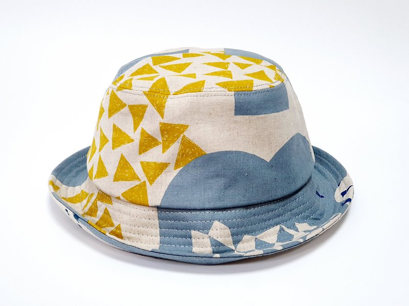 【HiGh MaLi 】Classic fisherman hat/blue patchwork designer cloth flower# Birthday Gift# Anti-epidemic wear - Hats & Caps - Cotton & Hemp Multicolor