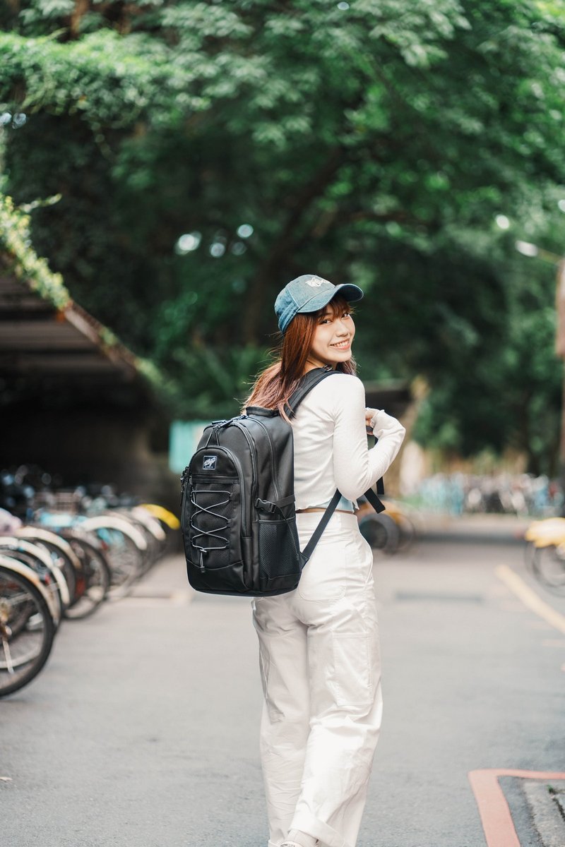 U2Bags - Multitask後背包 背包 旅行背包 學生書包 書包 YKK拉鍊 - 後背包/背包/書包 - 尼龍 