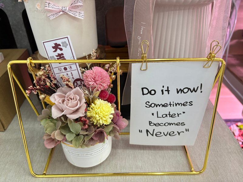 永生鞦韆花禮 開幕 升遷禮 可客製印製賀卡 - 乾燥花/永生花 - 其他金屬 金色