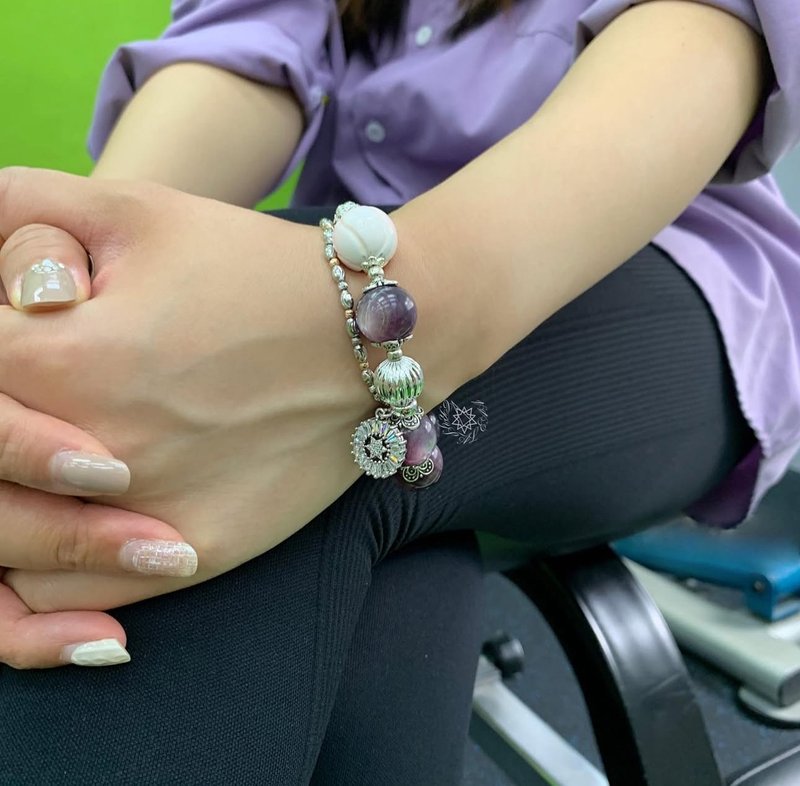 Crystal.EAA 設計款水晶 女皇貝/胭脂螺 紫鋰雲母 Romantic Love - 手鍊/手環 - 水晶 紫色