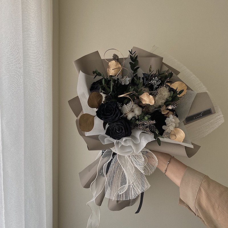 Valentine's Day bouquet graduation bouquet birthday gift diffuser bouquet immortal flower Korean style tied flower dry flower - ช่อดอกไม้แห้ง - พืช/ดอกไม้ หลากหลายสี