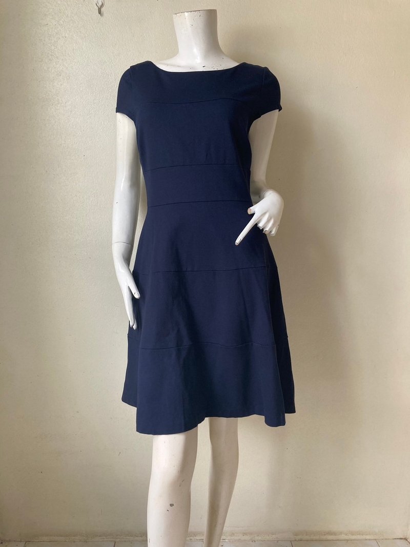 Banana Repuplic Navy blue dress / Stretchy dress Size 4 - One Piece Dresses - Cotton & Hemp 