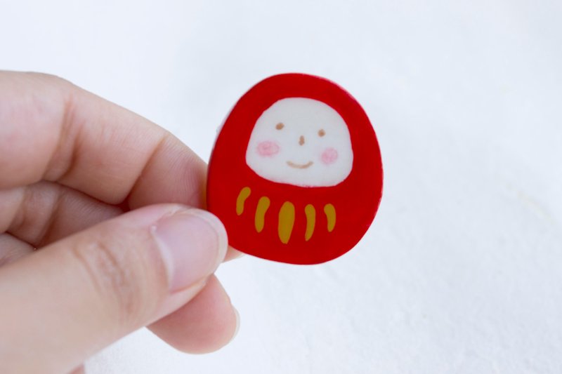 Hand made Japanese light clay Dharma tumbler pin brooch accessories - เข็มกลัด - ดินเหนียว สีแดง