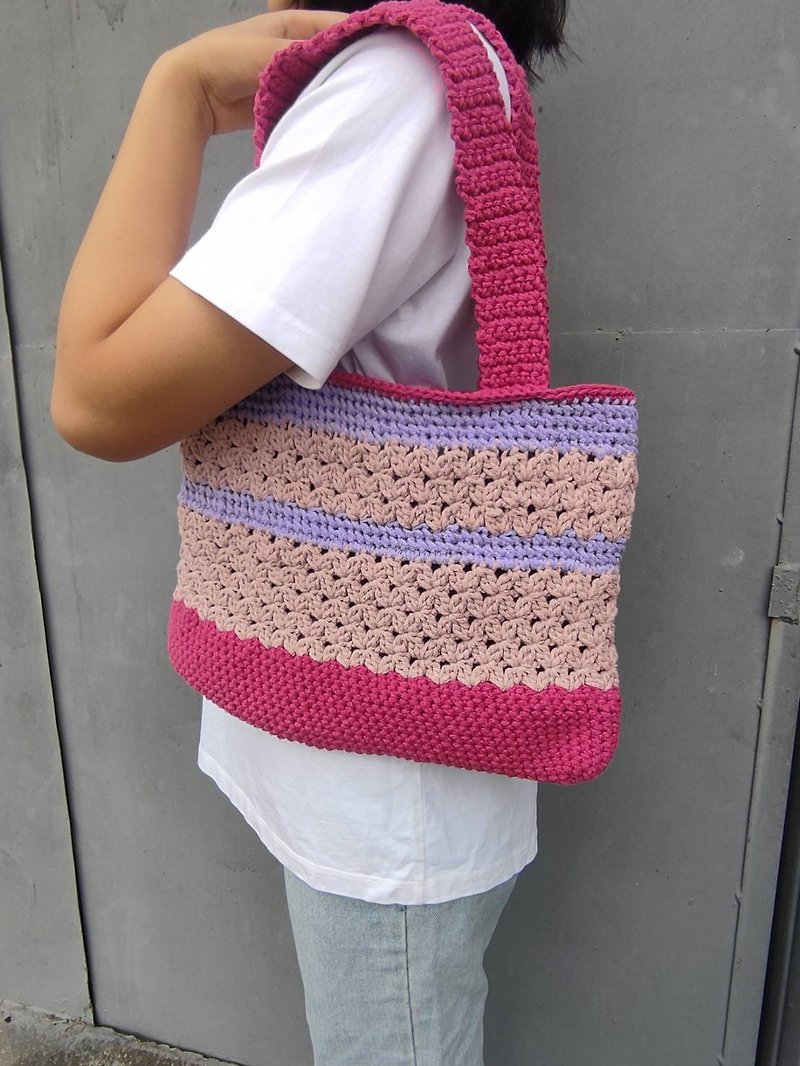 Needle crochet bag/handbag/woven bag/handmade crochet~side bag - Messenger Bags & Sling Bags - Cotton & Hemp Purple