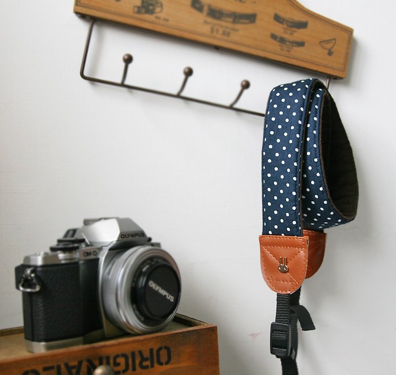 Hand-made decompression camera strap camera rope camera strap (dark blue white midpoint) S34 - Camera Straps & Stands - Cotton & Hemp Blue
