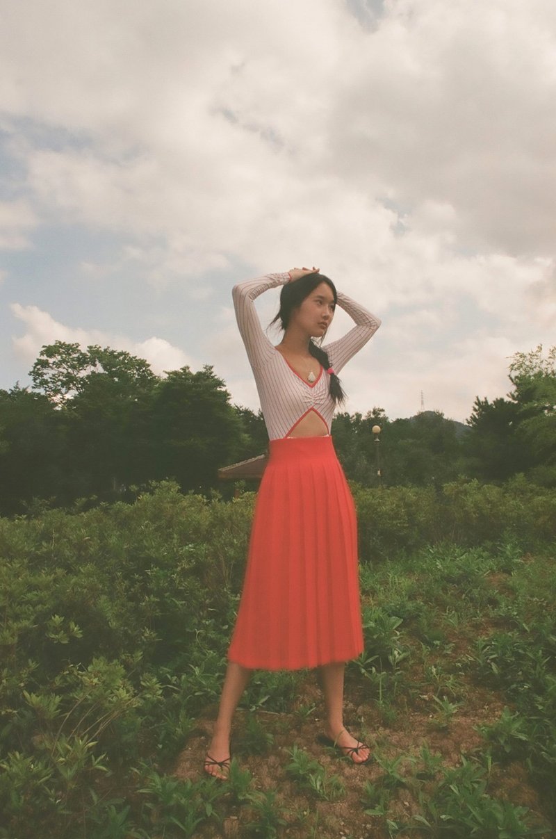 Aprilpoolday / MIDI PLEATED SKIRT / Red / XL - 裙子/長裙 - 其他材質 紅色