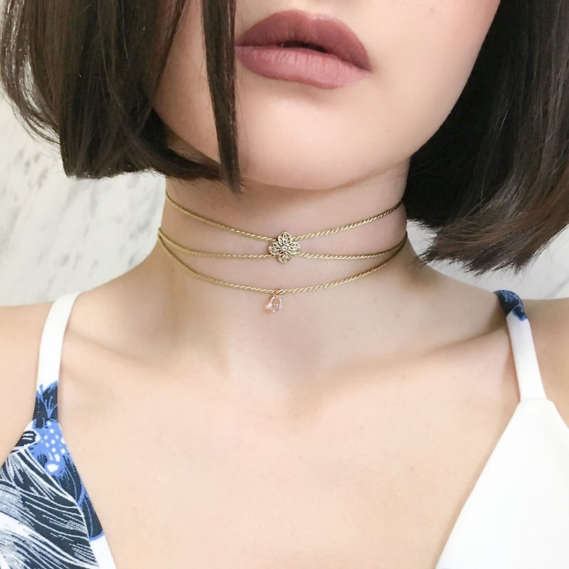 G Dripping from Jasmine: Choker SV036G - Chokers - Polyester Gold