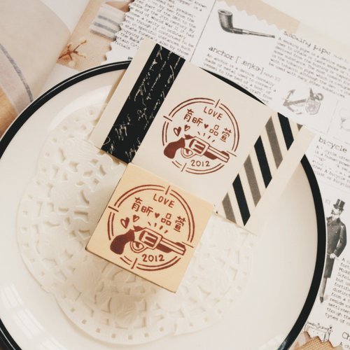 Handmade rubber stamp-free revolver 囍 character stamp 4X4cm