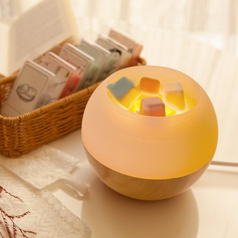 【現貨快速出貨】調香融蠟夜燈(不含蠟塊)禮物首選 香氛燈 情人節 - 香氛蠟燭/燭台 - 木頭 白色