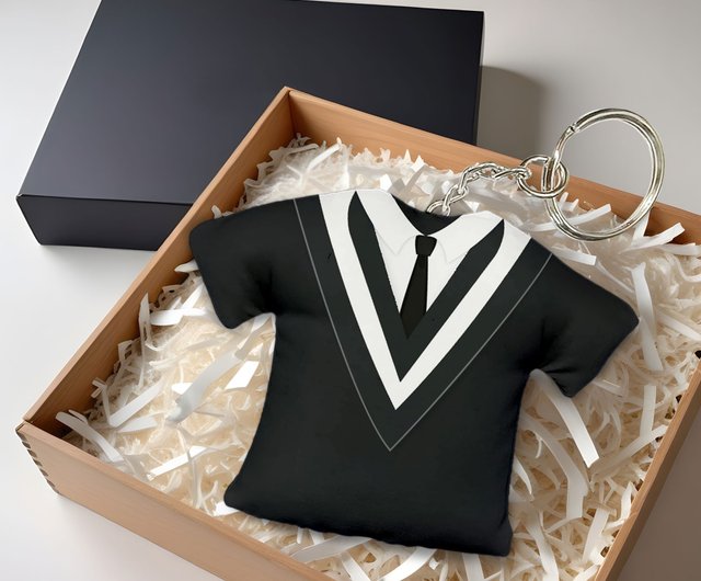 チャームキーホルダー　オーダーページ Amazon.co.jp: [Trois] [ オーダーメイド ] 写真入り