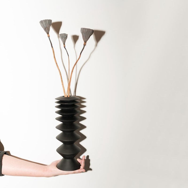 Stretchy Vase - Items for Display - Wood Black