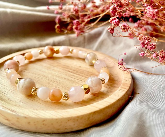 Sakura on sale agate bracelet