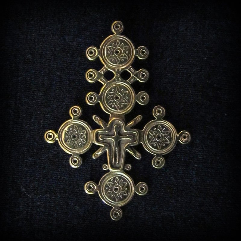 Handmade brass cross necklace pendant,Vintage Brass Cross charm, cross jewellery - 吊飾/掛飾 - 銅/黃銅 金色