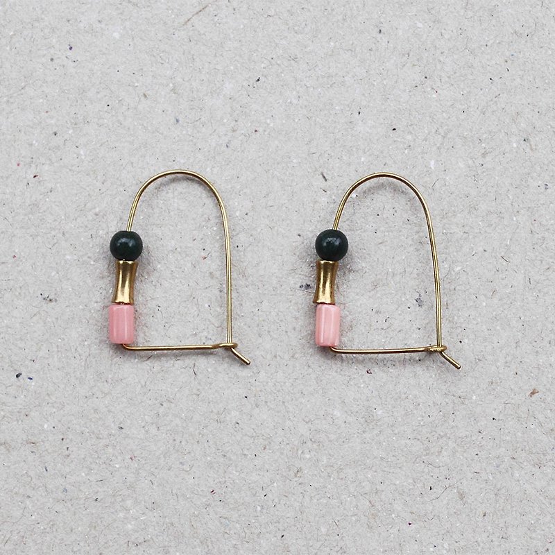 綠櫻三彩拱型銅絲耳環 - 耳環/耳夾 - 半寶石 粉紅色
