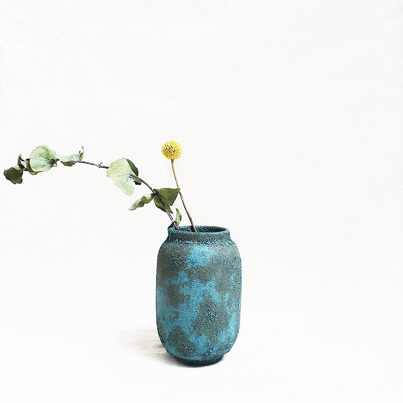磨砂泡沫釉花器－Short Cylinder (海水蓝) - 花瓶/花器 - 瓷 藍色
