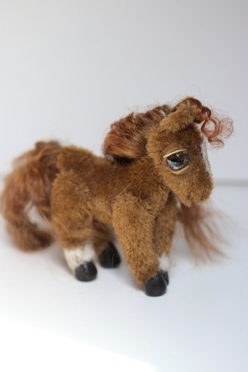 Miniature horse/Chesnut pony/Brown mane/Teddy horse/Pony/Cob/Collectible teddy - ของวางตกแต่ง - วัสดุอื่นๆ สีนำ้ตาล