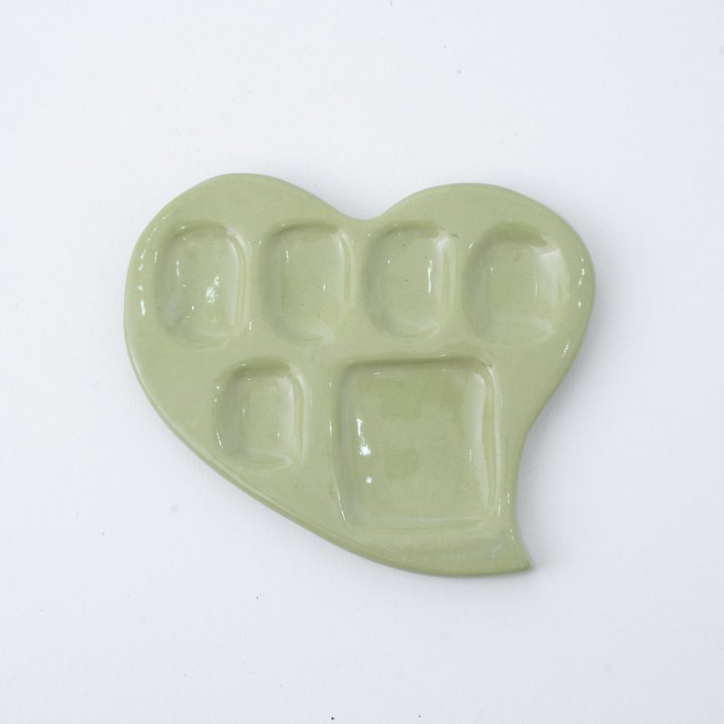 heart shaped palette - Other - Pottery Green