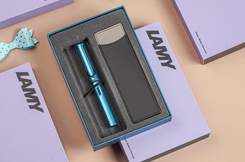 LAMY TAIWAN 官方旗艦館 【雷雕刻字】LAMY 鋼筆 限量單入筆套禮盒 /AL star 2025- 單寧藍