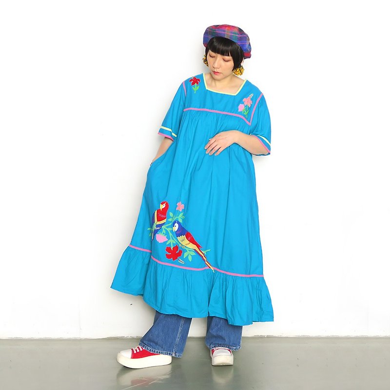 American Cotton Print Umbrella Dress Patio - Double Double Parrot - ชุดเดรส - ผ้าฝ้าย/ผ้าลินิน หลากหลายสี