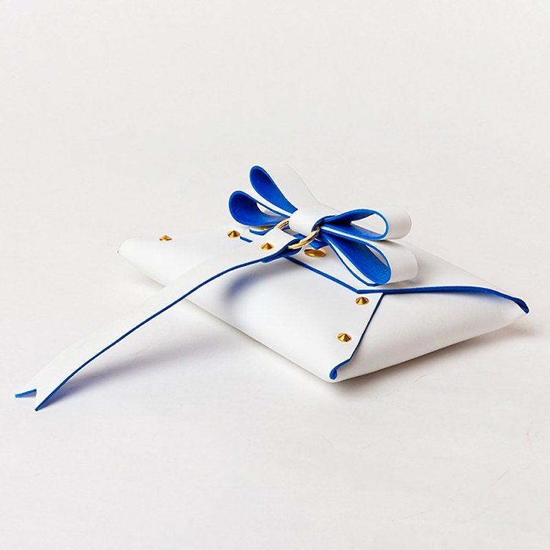 Genuine leather BOW CLUTCH! WHITE x BLUE - Other - Genuine Leather White