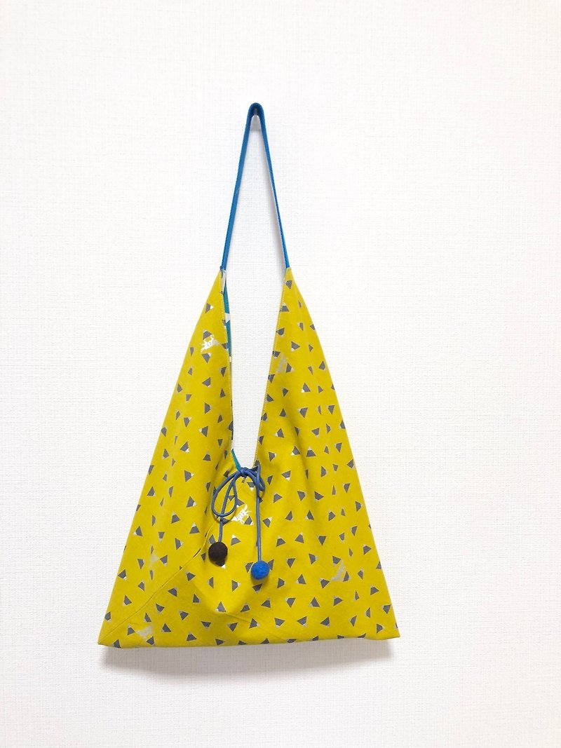 日本式扇形サイドバックパック/大サイズ/黄色の小さな三角形 - 青い円 - ショルダーバッグ - コットン・麻 イエロー