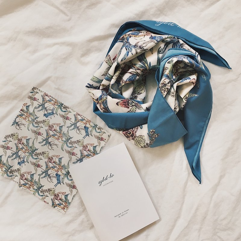 sybil-ho cymbidium and blackbird square scarf and mirror cloth - Other - Polyester Blue