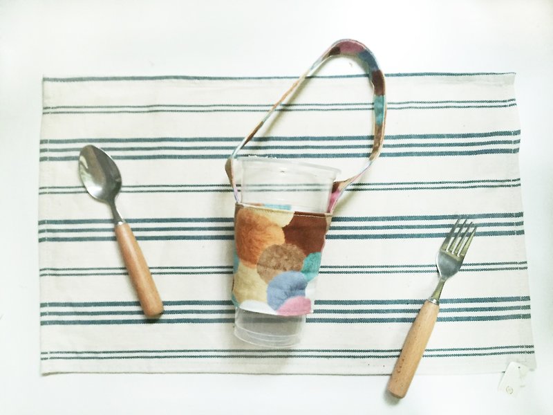 摩卡-渲染毛球 / 手作環保飲料杯提袋  - 其他 - 棉．麻 咖啡色