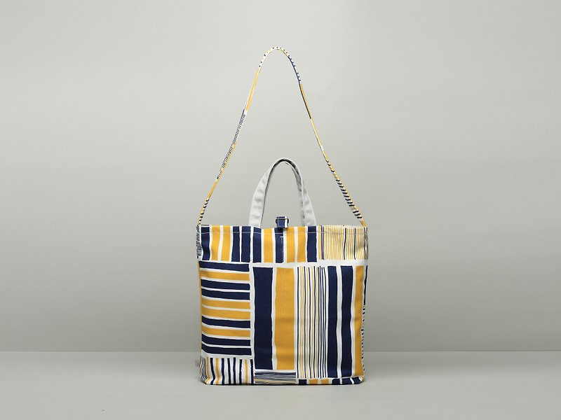 Generous bag / iron house / yellow blue - กระเป๋าแมสเซนเจอร์ - ผ้าฝ้าย/ผ้าลินิน สีเหลือง