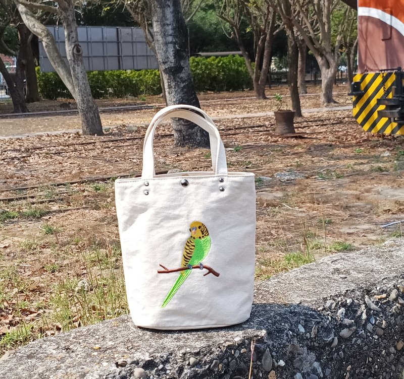 虎皮鸚鵡  刺繡 小提袋  胚布袋 手提袋 - 手提包/手提袋 - 棉．麻 