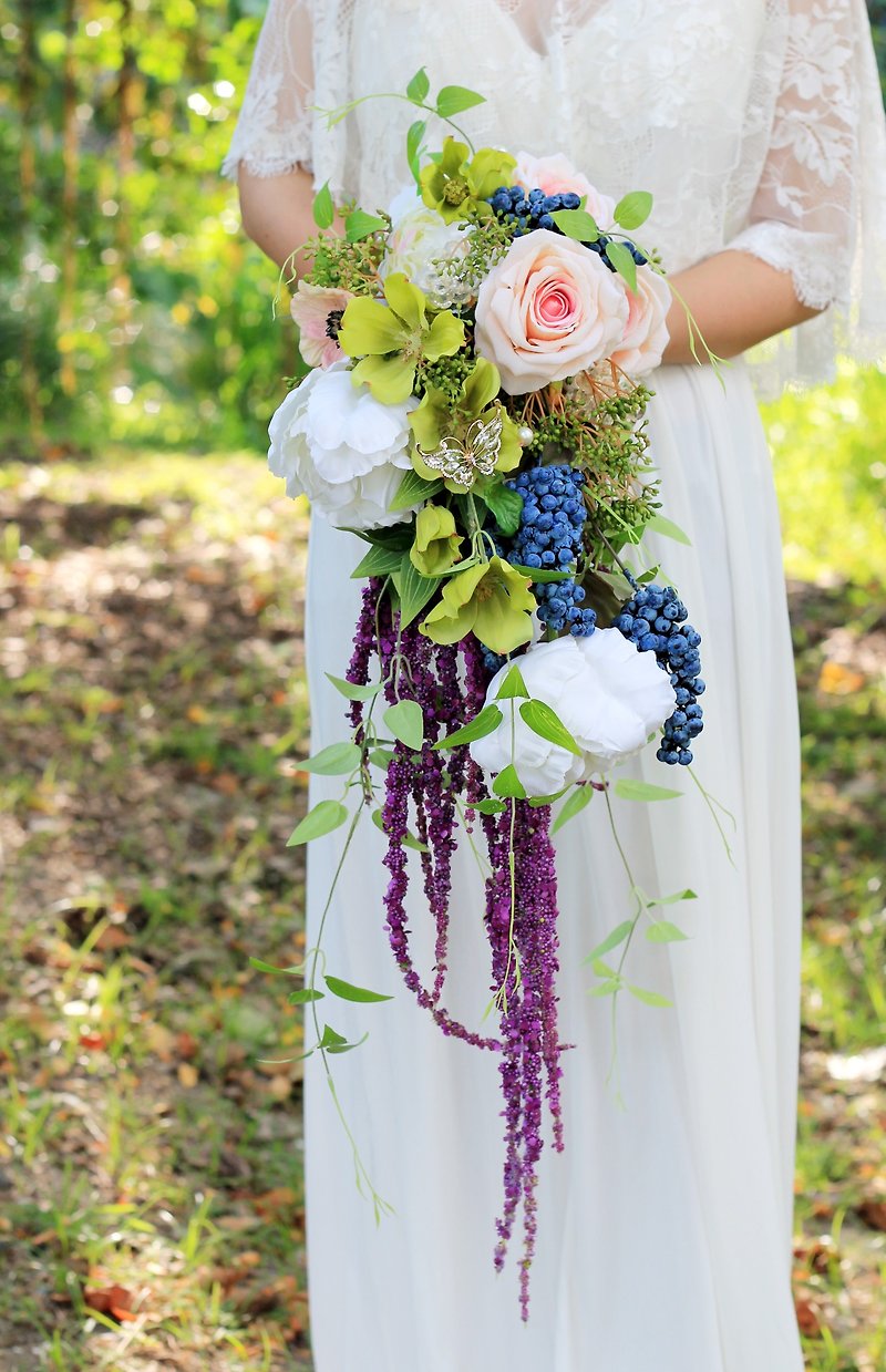 Jewelry Bouquet [Imitation Flower Series] Flower Waterfall / Augustus' Bride - ตกแต่งต้นไม้ - กระดาษ สีน้ำเงิน